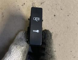 Кнопка центрального замка для Volkswagen Touareg 7L 2002-2006  запчасти бу