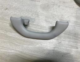 Ручка потолочная для Volkswagen Tiguan 2007-2011  запчасти бу