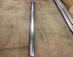 Молдинг стекла двери задней левой для Mercedes-Benz W253 X253 GLC 2015-2019  запчасти бу