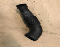 Воздуховод для Volkswagen Touareg 7L 2007-2010  запчасти бу