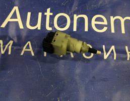 Датчик стоп-сигнала для Volkswagen Transporter T5 2003-2009  запчасти бу