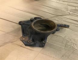 Кулак поворотный передний левый для BMW 5-серия E60/E61 2003-2009  запчасти бу