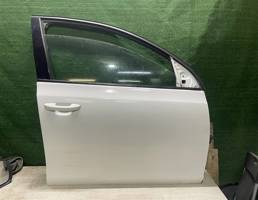 Дверь передняя правая для Volkswagen Golf VI 2009-2012  запчасти бу