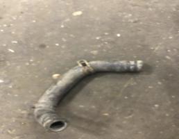 Патрубок для Volkswagen Passat (B5) 1996-2000  запчасти бу