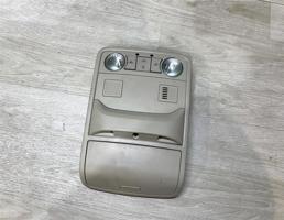 Плафон салонный для Skoda Superb 2008-2015  запчасти бу