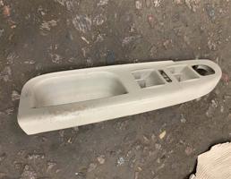 Накладка обшивки двери для Volkswagen Passat (B6) 2005-2010  запчасти бу