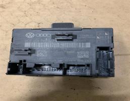 Блок управления двери для Audi A4 (B8) 2007-2012  запчасти бу