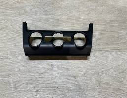 Накладка приборной панели для Skoda Octavia (A7) 2013-2017  запчасти бу