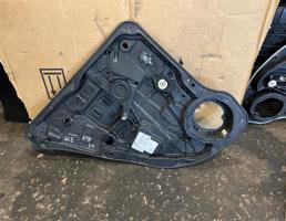 Стеклоподъемник задний левый для Mercedes-Benz W292 C292 GLE Coupe 2015-2019  запчасти бу