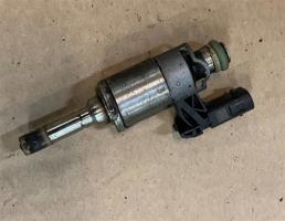 Форсунка бензиновая для Skoda Octavia (A7) 2013-2017  запчасти бу