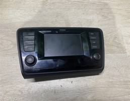 Дисплей для Skoda Octavia (A7) 2013-2017  запчасти бу