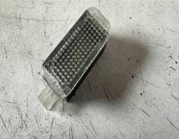 Плафон салонный для Audi A3 (8V) 2016-2019 рестайлинг  запчасти бу