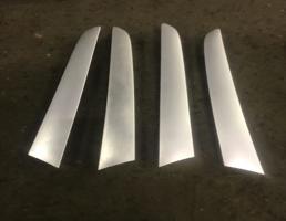 Декоративная накладка обшивки двери для Audi Q5 (8R) 2009-2012  запчасти бу