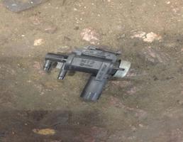 Клапан вакуумный для Audi Q7 (4L)  2005 - 2009  запчасти бу