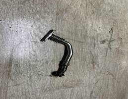 Трубка турбины для Skoda Octavia (A7) 2013-2017  запчасти бу