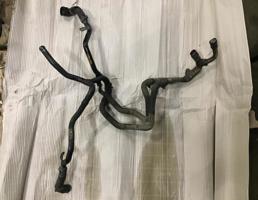 Трубопровод системы охлаждения для Audi Q7 (4L)  2005 - 2009  запчасти бу