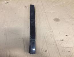 Направляющая стекла двери для Mercedes-Benz W292 C292 GLE Coupe 2015-2019  запчасти бу