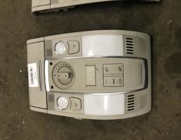 Плафон салонный для Audi Q7 (4L)  2005 - 2009  запчасти бу