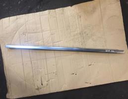 Молдинг задней левой двери для Mercedes-Benz W205 C-classe 2014-2018  запчасти бу