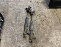 Амортизаторы задние к-т для Volkswagen Passat CC 2008-2012  запчасти бу