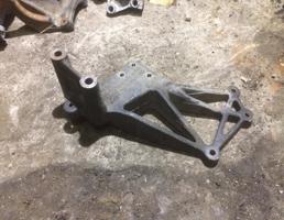 Опора двигателя правая для Volkswagen Sharan 1995-1999  запчасти бу