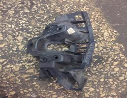 Кронштейн заднего бампера правый для Land Rover Range Rover Sport L320 2005-  запчасти бу