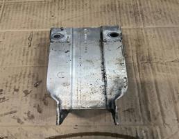 Кронштейн усилителя переднего бампера правый для Mercedes-Benz W204 C-classe 2011-2015 рестайлинг  запчасти бу