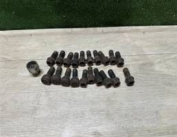 Болты колесные комплект для BMW 5-серия F10/F11 2009>  запчасти бу