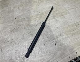 Амортизатор крышки багажника для Volkswagen Golf VI 2009-2012  запчасти бу