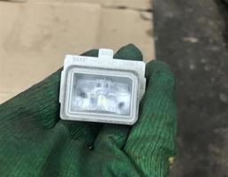 Фонарь подсветки номера для Mercedes-Benz W205 C-classe 2014-2018  запчасти бу