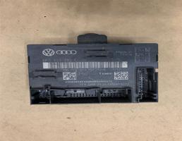 Блок управления двери для Audi A4 (B8) 2007-2012  запчасти бу