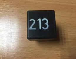 Реле 213 для Audi 100 (C4) 1991-1994  запчасти бу