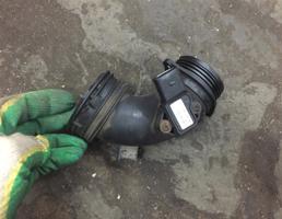 Патрубок интеркулера для Volkswagen Touareg 7L 2007-2010  запчасти бу