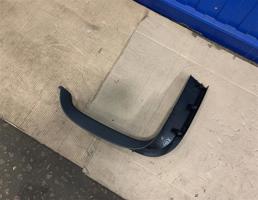 Обшивка крышки багажника для Mercedes-Benz W253 X253 GLC coupe 2015-  запчасти бу