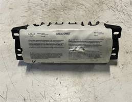 Подушка безопасности пассажирская (в торпедо) для Audi A4 (B8) 2007-2012  запчасти бу