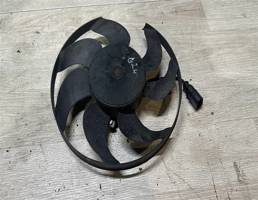 Вентилятор радиатора для Volkswagen Passat (B7) 2011-2015  запчасти бу