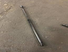 Амортизатор крышки багажника для Land Rover Range Rover Sport L320 2005-  запчасти бу