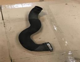 Патрубок интеркулера для Audi A5/S5 Coupe (8T) 2007-2011  запчасти бу