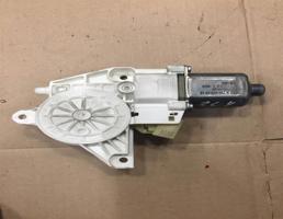 Мотор стеклоподъемника для Mercedes-Benz W204 C-classe 2006-2011  запчасти бу