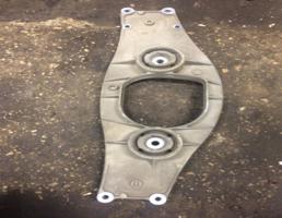 Кронштейн редуктора для Mercedes-Benz W221 S-Klasse S221 2009-2013 рестайлинг  запчасти бу