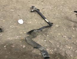 Патрубок системы охлаждения  для Volkswagen Touareg 7L 2007-2010  запчасти бу