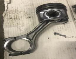 Поршень с шатуном для Audi A6 (C6 4F) Allroad quattro 2005-2012  запчасти бу