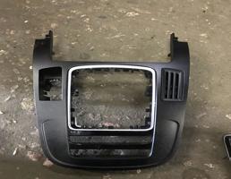 Консоль для Audi A5/S5 Coupe (8T) 2007-2011  запчасти бу