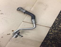 Трубка системы охлаждения АКПП для Audi A6 (C7 4G)2011-2014  запчасти бу