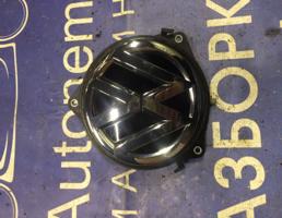 Замок багажника (ЭМБЛЕМА) для Volkswagen Golf VII 2012-2017  запчасти бу