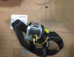 Ремень безопасности с пиропатроном для Volkswagen Touareg 7L 2002-2006  запчасти бу