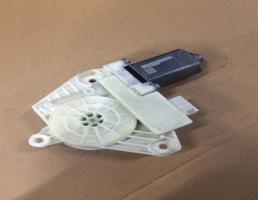 Мотор стеклоподъемника для Mercedes-Benz W213 E-classe  запчасти бу