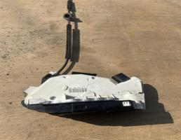 Замок двери задней левой для Skoda Superb 2008-2015  запчасти бу