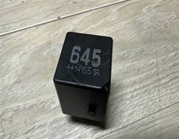 Реле 645 для Volkswagen Passat (B7) 2011-2015  запчасти бу