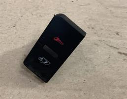 Кнопка центрального замка для Audi A6 (C6 4F) Allroad quattro 2005-2012  запчасти бу